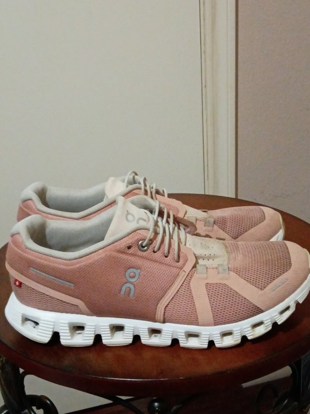 On Cloud Shoes Womens Size 8.5 Pink CloudTec Mesh Running Sneakers 59.98556